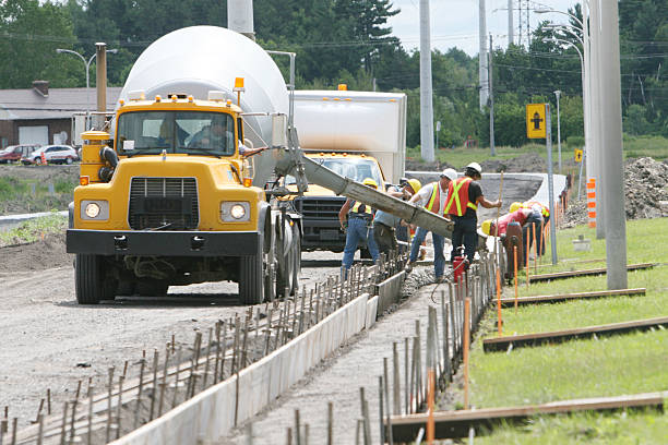 Best Concrete Walkway Installation  in Limesa, CA